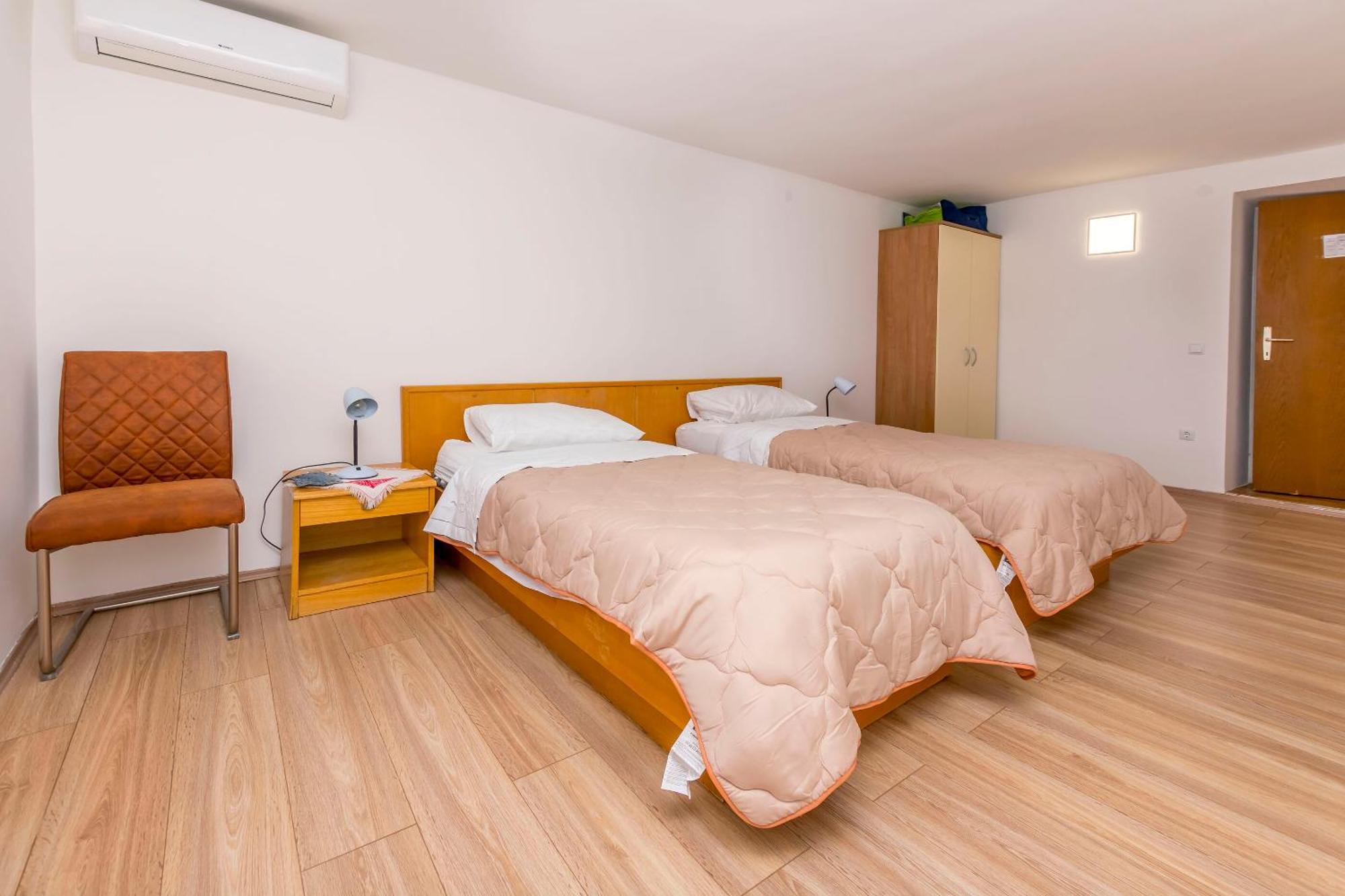 Apartment Jelena Primošten Esterno foto